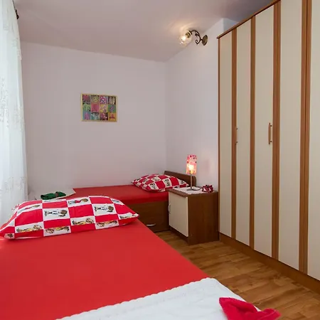Peaceful Paradise Apartment Kaštela