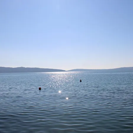Apartment Peaceful Paradise Kastela