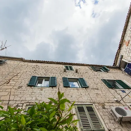 Apartment Peaceful Paradise Kastela