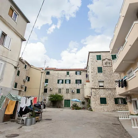 Apartment Peaceful Paradise Kastela